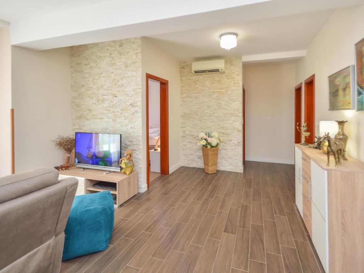Holiday Home Valdor By Interhome Sovlje ภายนอก รูปภาพ